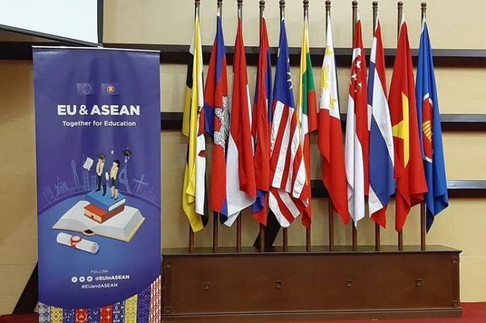 Kerjasama ASEAN dalam Pendidikan: Membangun Masa Depan yang Lebih Cerah 3 116a25c6821e67d