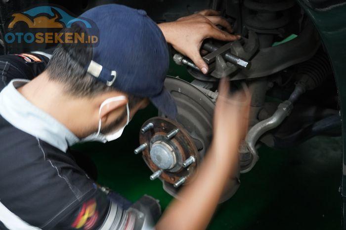 Cara Membersihkan Kaliper Rem Depan: Panduan Langkah demi Langkah 1 116a25c6fc394bb