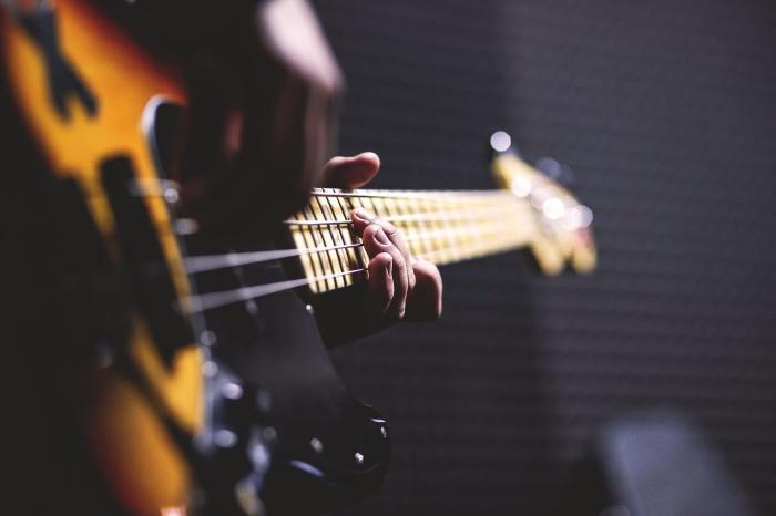 Cara Belajar Bass untuk Pemula: Panduan Langkah demi Langkah 1 116a25c858c8670